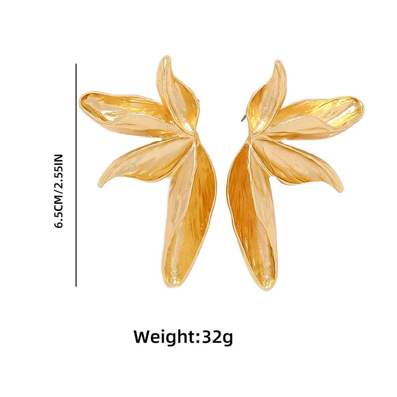 Large Metal Flower Post Earrings For Women Fashion Jewelry Holiday Accessories Wholesale Gifts Trendy Textured Heavy Style MQ436