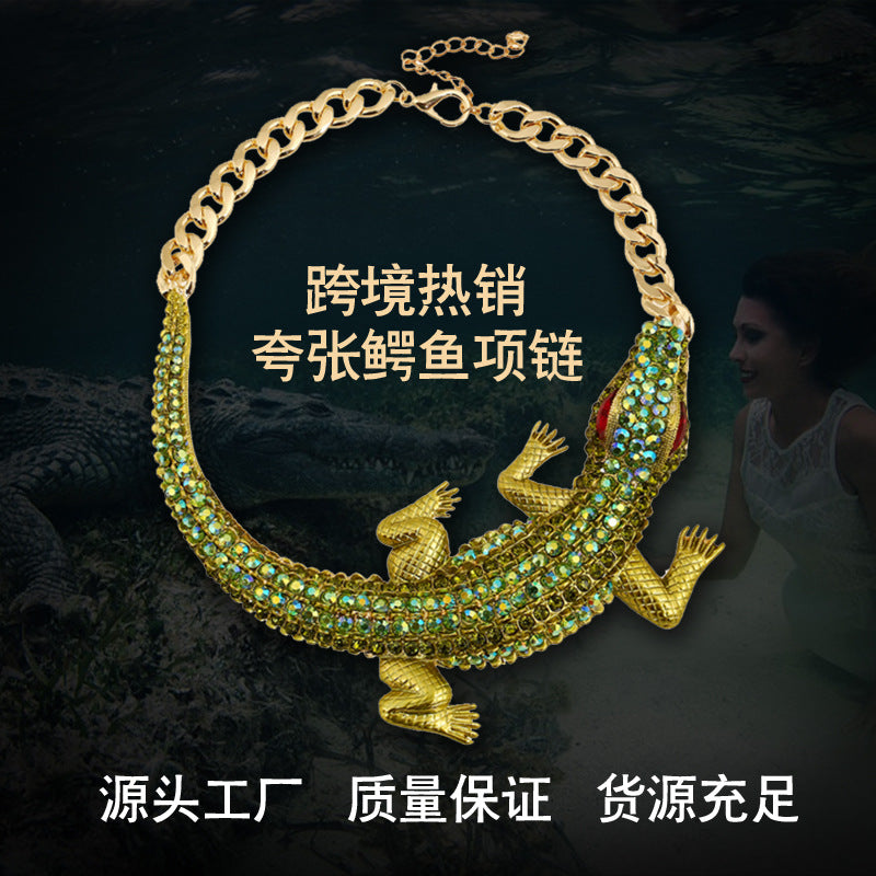 Fashion Accessories Exaggerated Necklace Diamonds Noble Crocodile Clavicle Chain Necklace