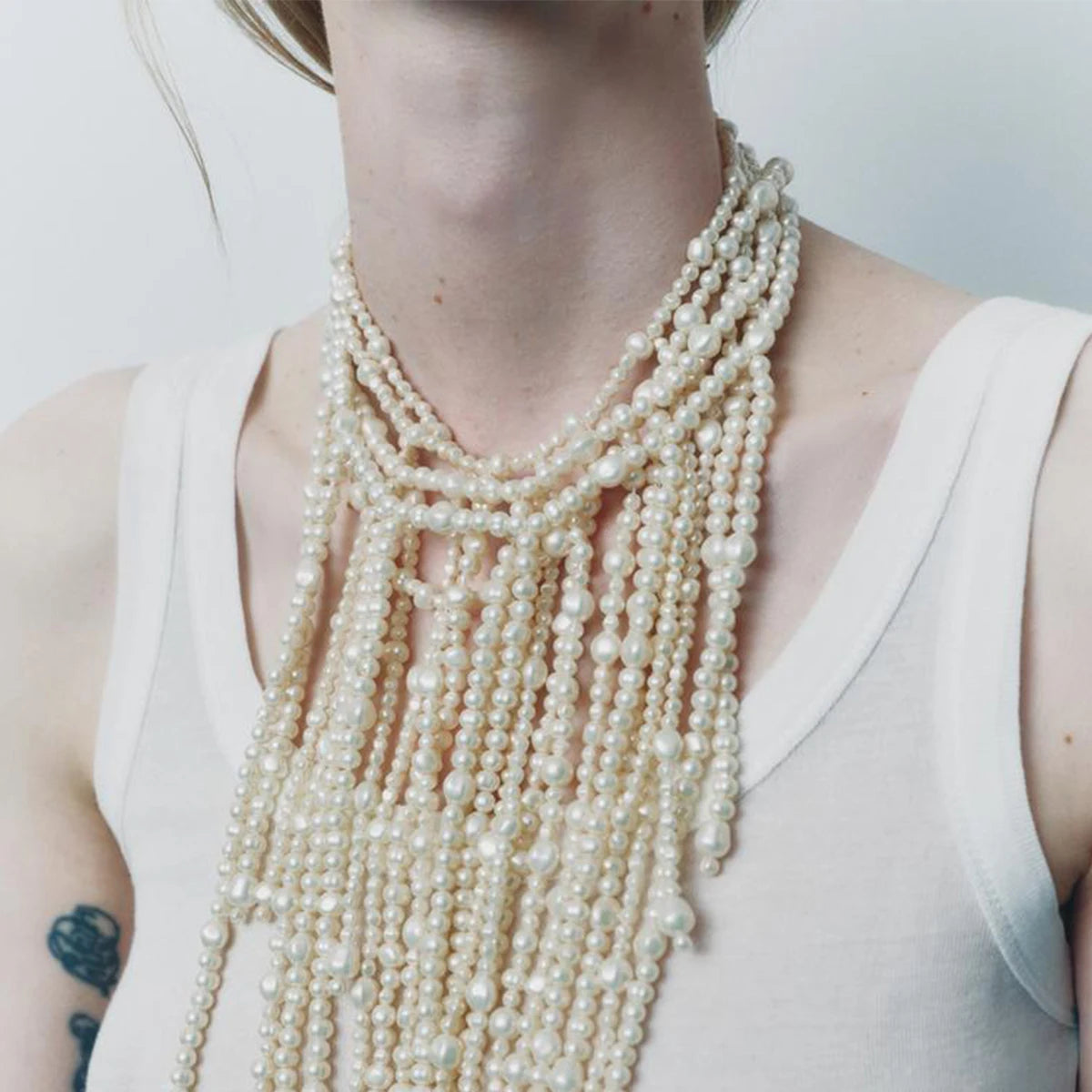 Vintage Imitation Pearls Waterfall Tassels Necklaces for Women Multilayer Choker Necklace Jewelry Holiday Party Accessories
